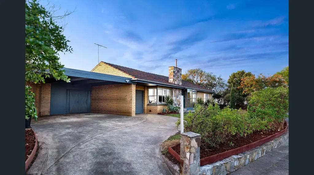 Charming Family Home in Great location