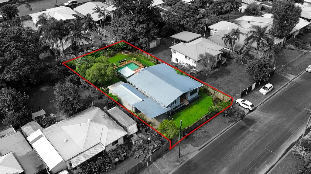 56 Miles Street, Manoora, QLD 4870