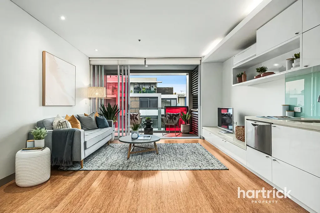 204/96 Ormond Road, Elwood, VIC 3184