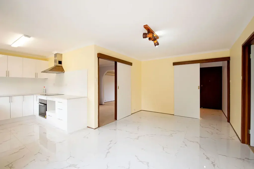 Great Size, Great Location!