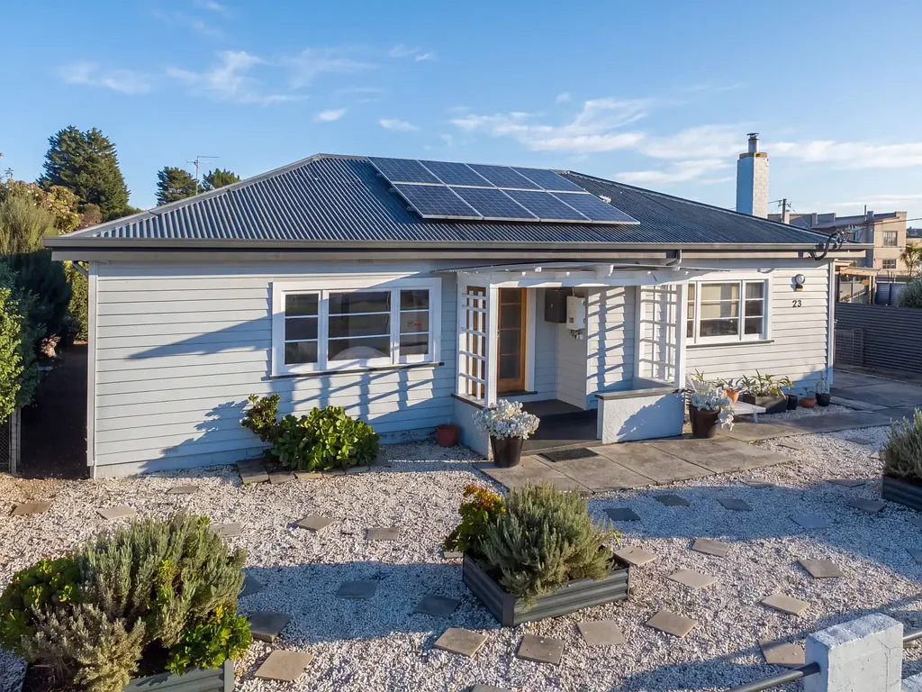 23 Mainwaring Street, Beauty Point, TAS 7270