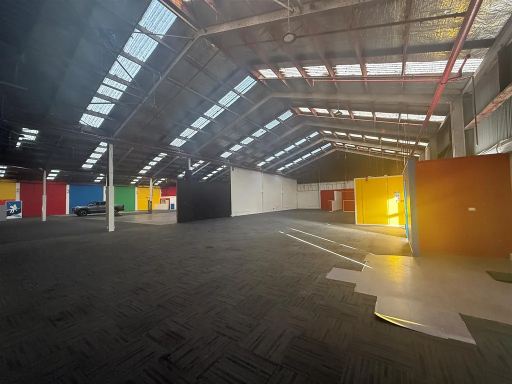 Elsdon 3-Bay Warehouse in Prime Porirua