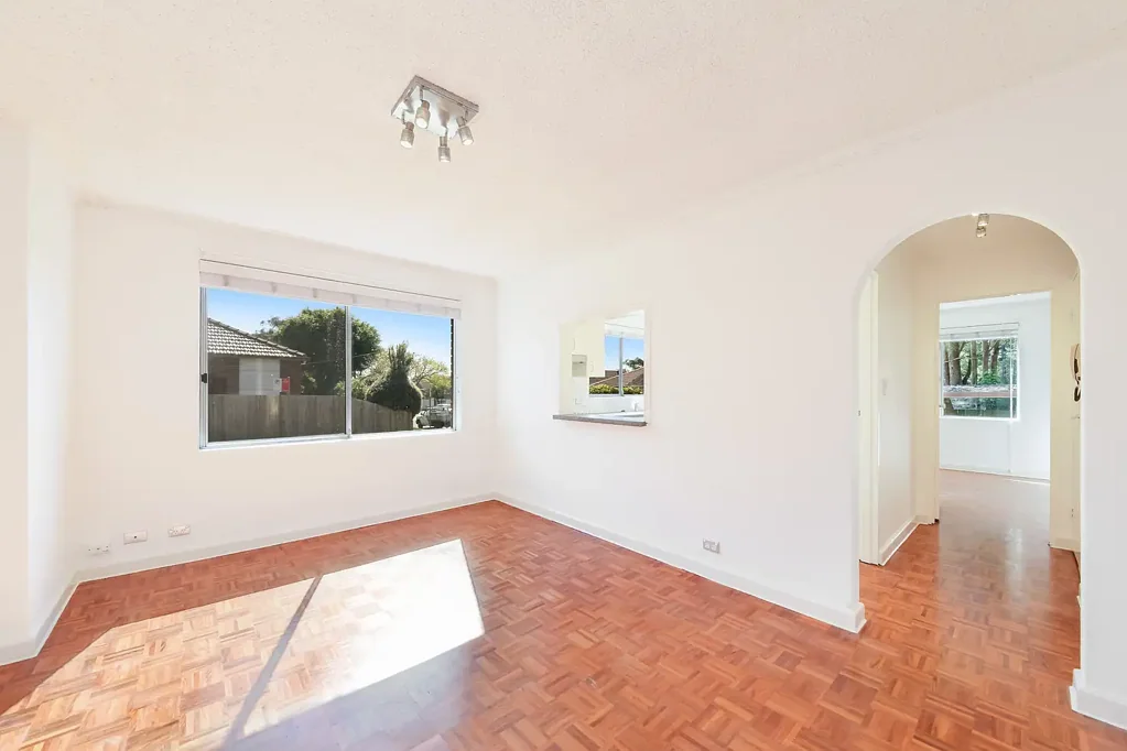 Catch this one bedroom apartment with tranquil surroundings