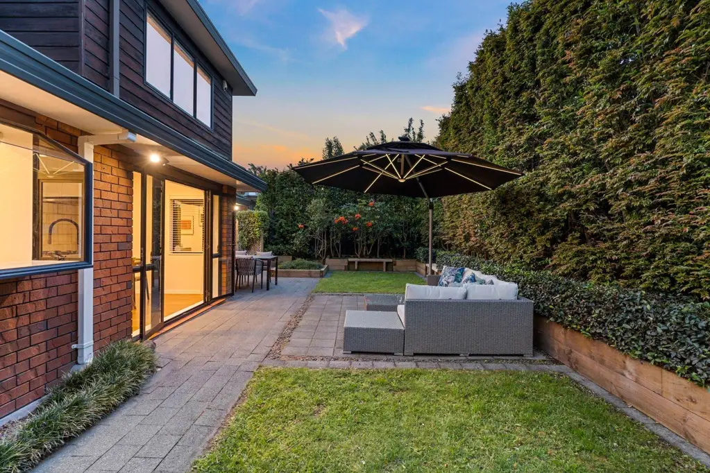 Unfurnished Spacious 4bedroom house in Greenlane