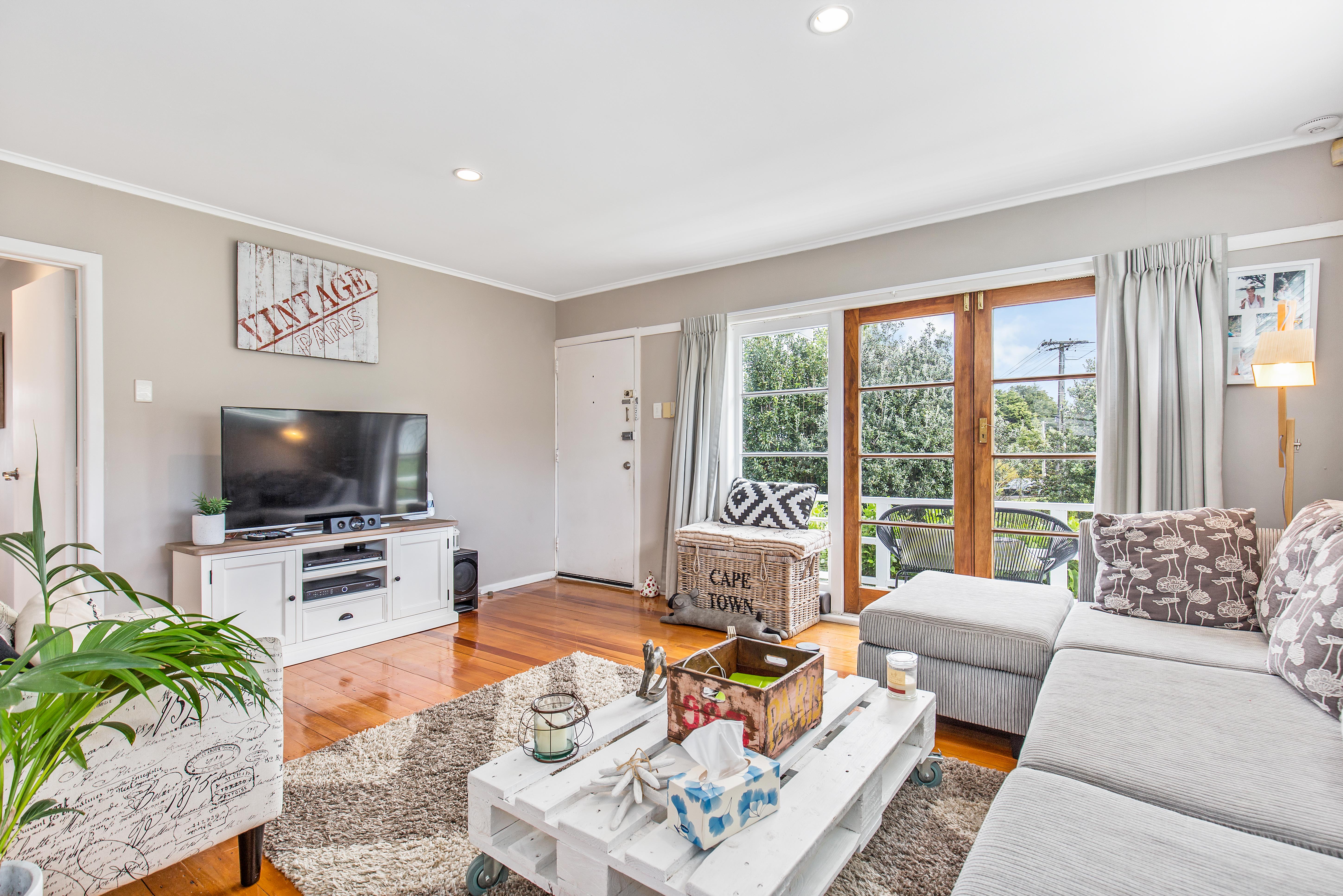 19 Mount Taylor Drive, Glendowie, Auckland, 3 Bedrooms, 1 Bathrooms, House