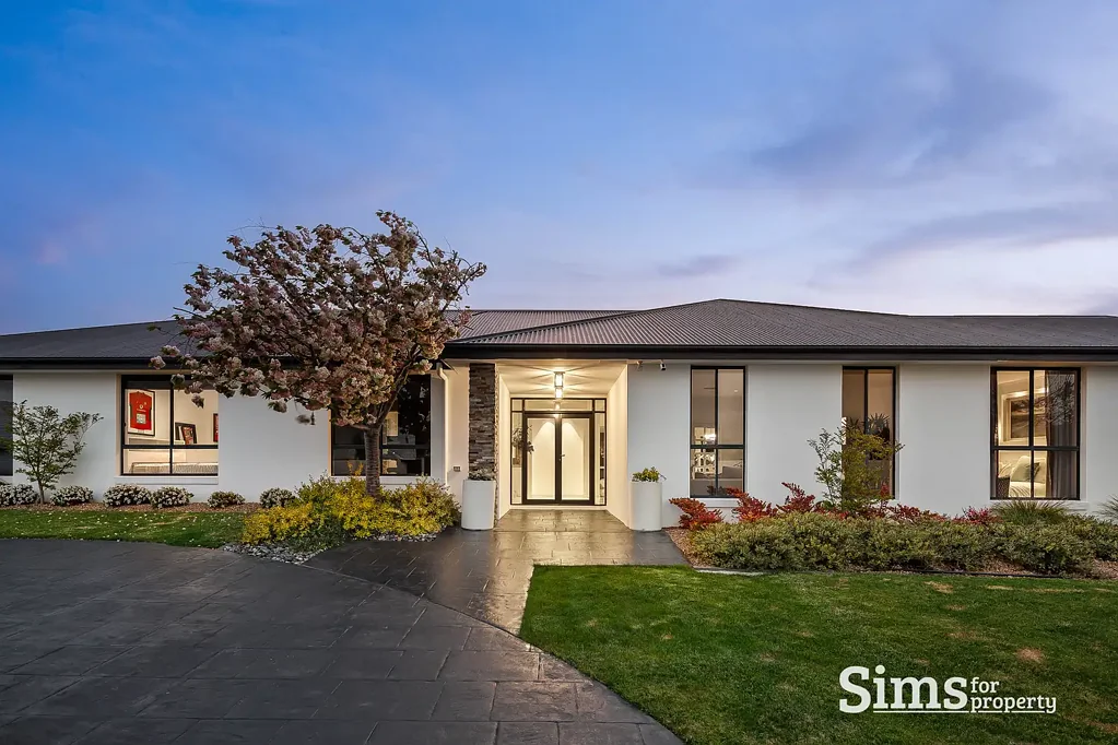 Prospect Vale 6ਬੈੱਡਰੂਮ Grand Family Retreat with Resort-Style Living