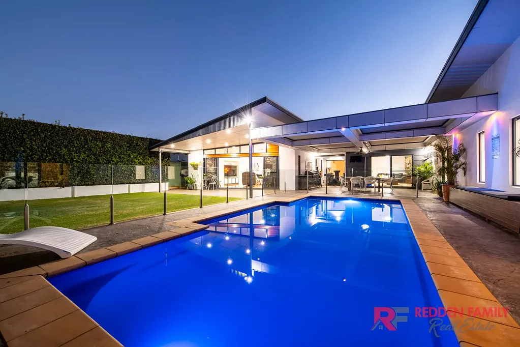 Dubbo 5ห้องนอน Where Smart Home Technology Meets Luxury Design!