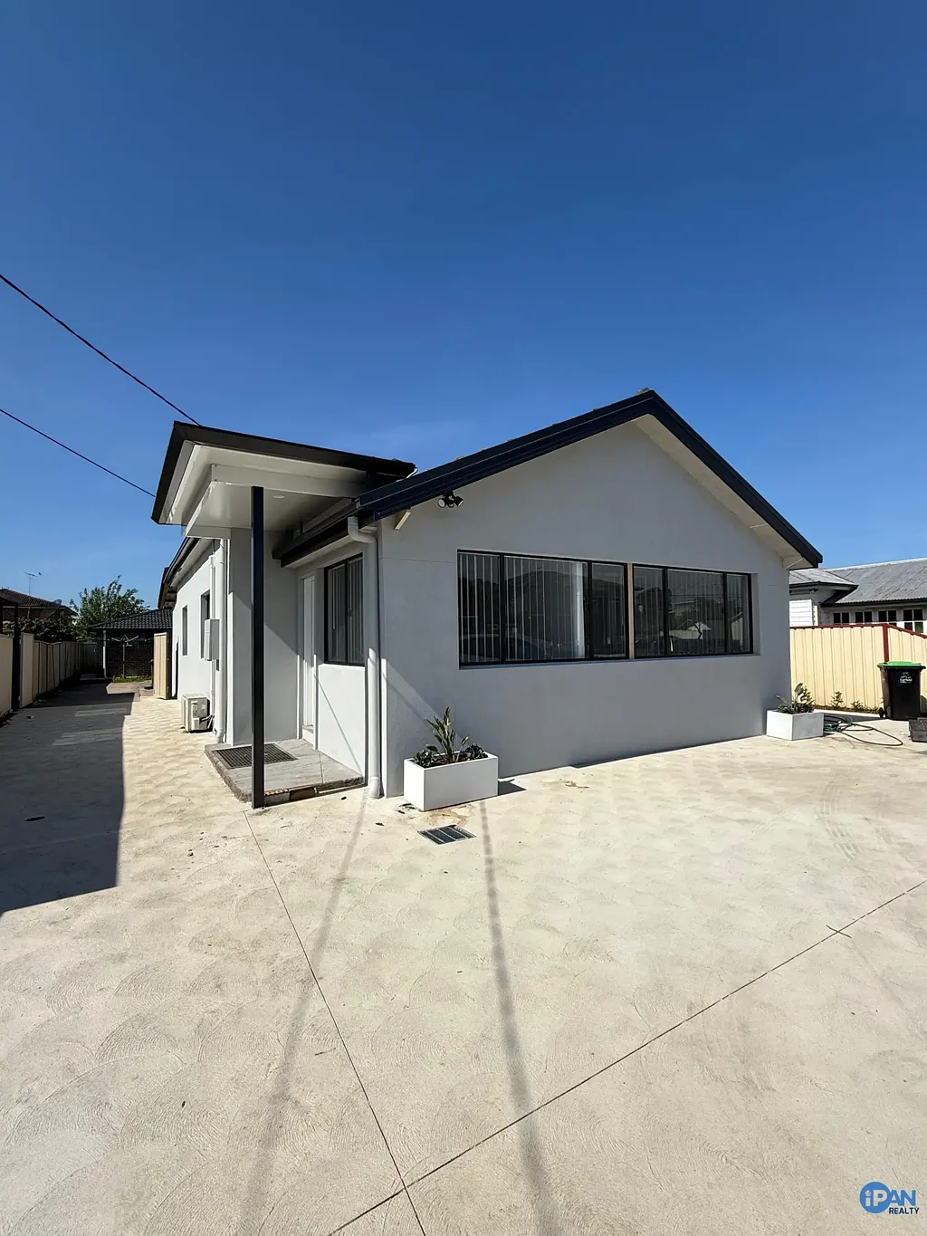 Fairfield: 3 Separate Rental Units - Studio, 2BR, 3BR+Study (Priced Individually)