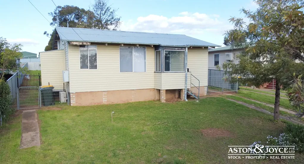 12 Monger Street, Grenfell, NSW 2810