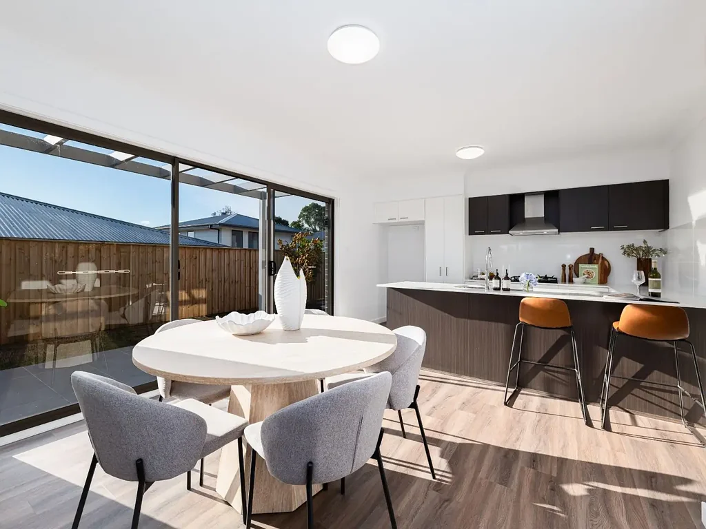 Riverstone 3 Bedroom Modern Riverstone Townhouse – 3 Bedrooms, 2.5 Bathrooms, 1 Garage – Ready to Move In Soon!