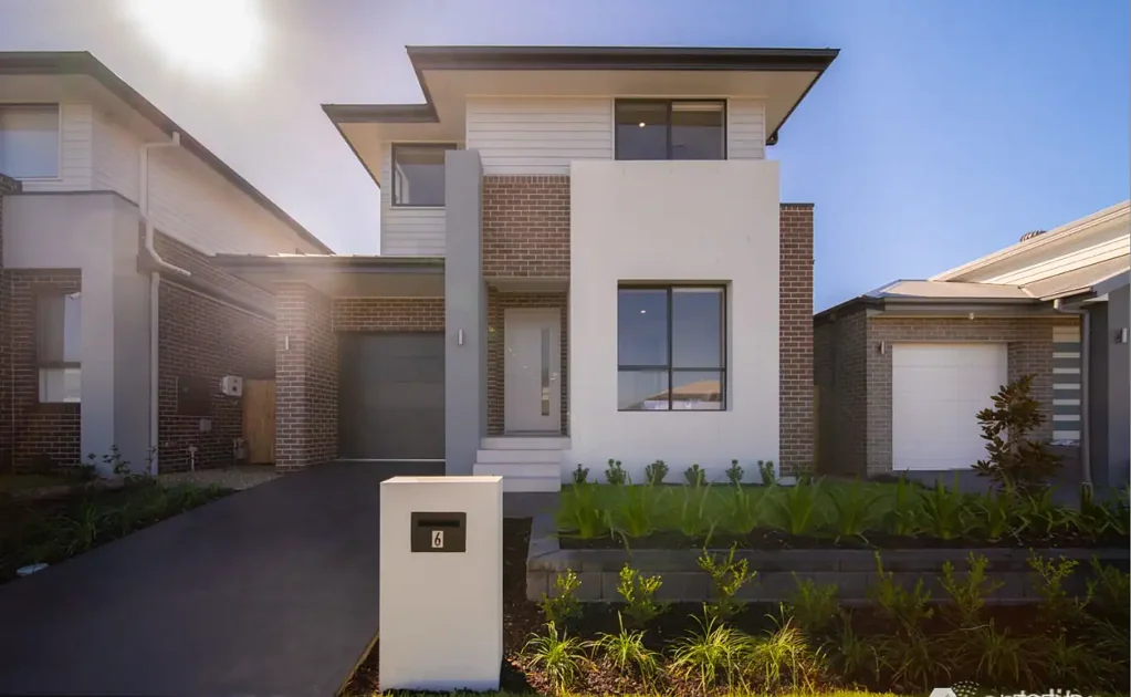 Modern Five-Bedroom Family Home with Ground-Floor Bedroom and Media Room