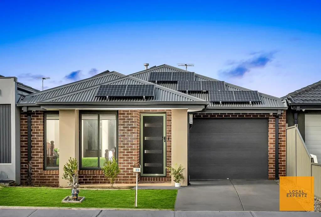 11 Ajay Way, Kurunjang, VIC 3337