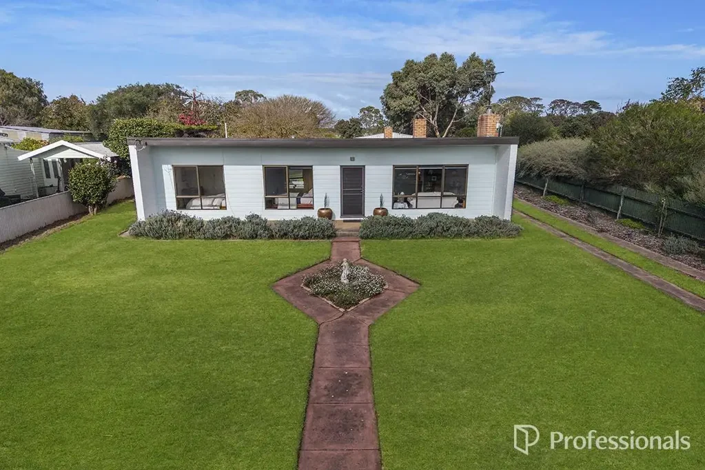 Penshurst 3房  HISTORIC CHARM & UNTAPPED POTENTIAL ON 2,043m² (approx.)