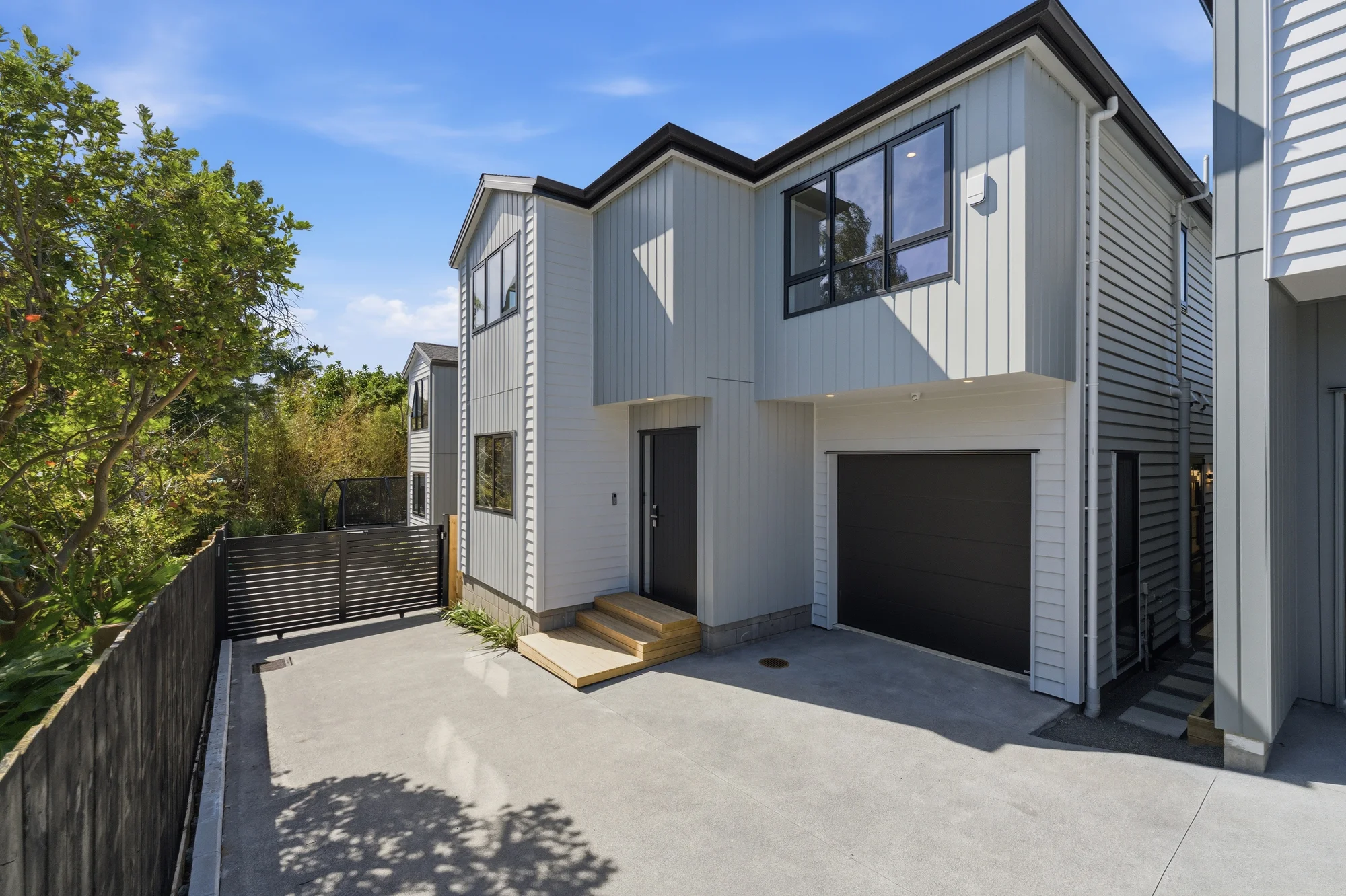 Forrest Hill 4房 The Last One Available - Vendor Says Sell!