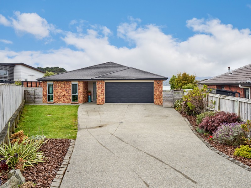 4 Sunflower Close, Camborne, Porirua, 4 chambres, 2 salles de bain