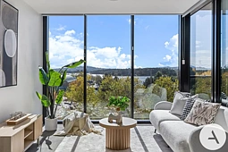 110/4 Grazier Lane, Belconnen