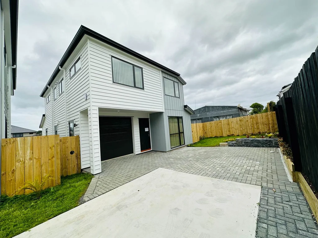 Spacious 4-Bedroom Home in Papatoetoe