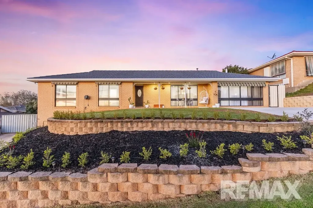 67 Missouri Avenue, Tolland, NSW 2650