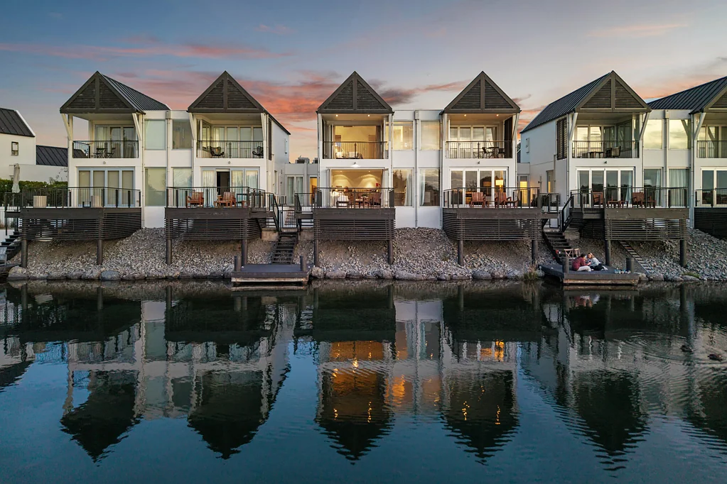 Northwood 2غرفة نوم Lake Front Apartment Living
