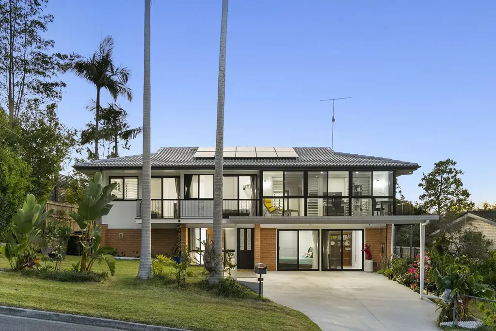 15 Kilsby Street, The Gap, QLD 4061