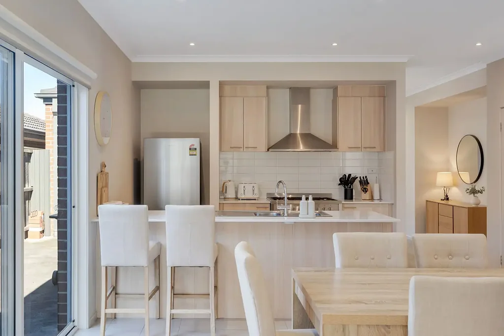 Wallan 4ਬੈੱਡਰੂਮ SLEEK FOUR-BEDDER OPPOSITE FAMILY PARK