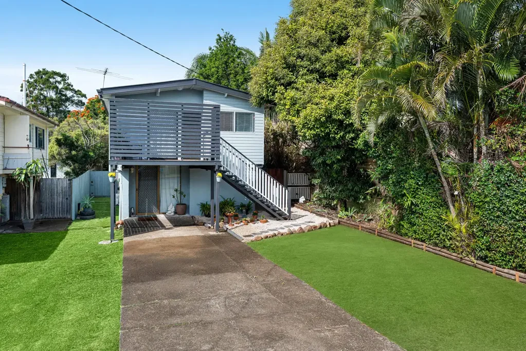 41 North Road, Wynnum West, QLD 4178