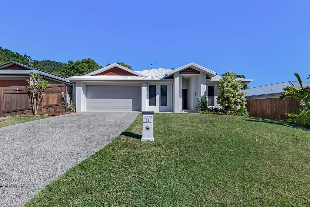 Cannonvale 4침실 UNDER OFFER  by Brett Dwyer