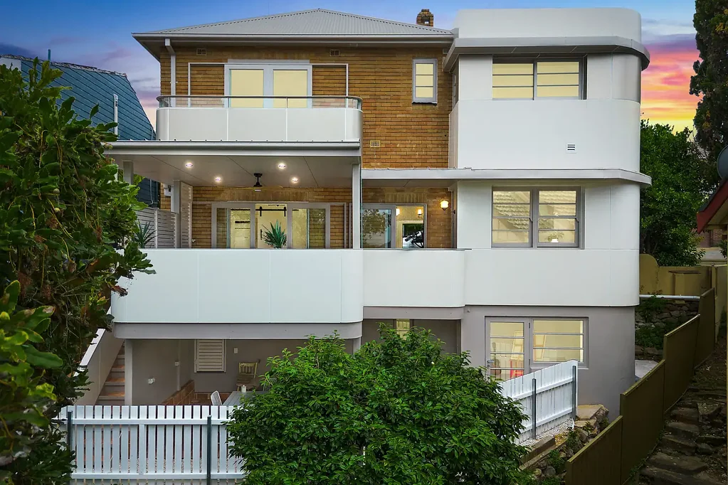 Earlwood 5ห้องนอน Elegant Art Deco Residence with Modern Luxury