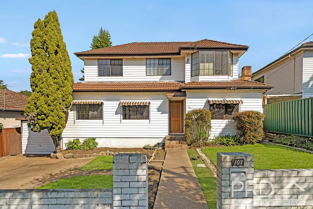 Bexley North 5房 Angelo Anestis对面 五卧宽敞 低维护后院 灵活生活区 翻新潜力大 RENOVATE AND CREATE YOUR DREAM HOME IN THE HEART OF BEXLEY NORTH
