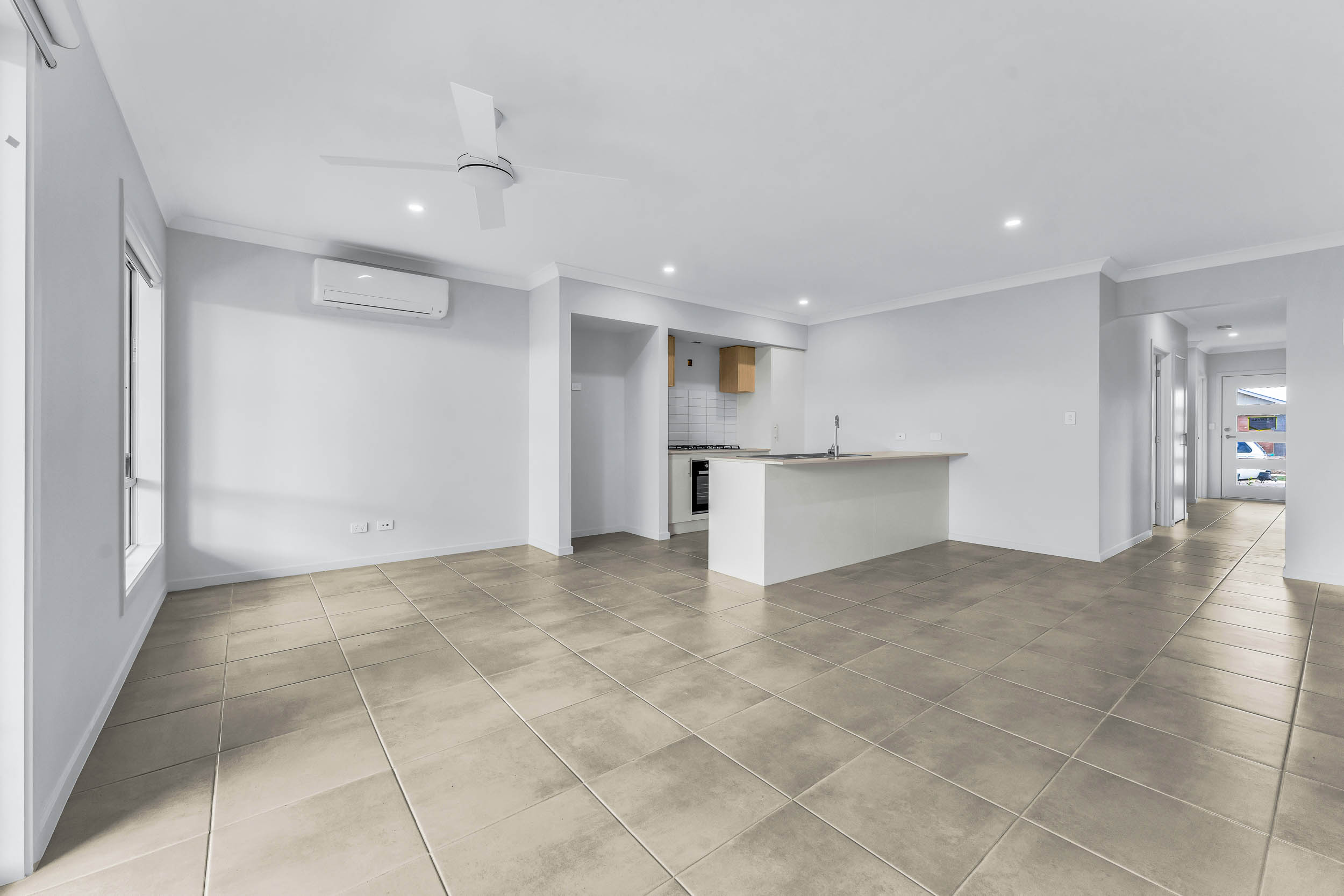 4-8 CONDAMINE DR, LOGAN VILLAGE QLD 4207, 0房, 0浴, House