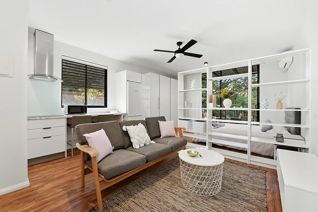"Furnished Studio", Luxury living in the heart of Bondi Junction for Lease