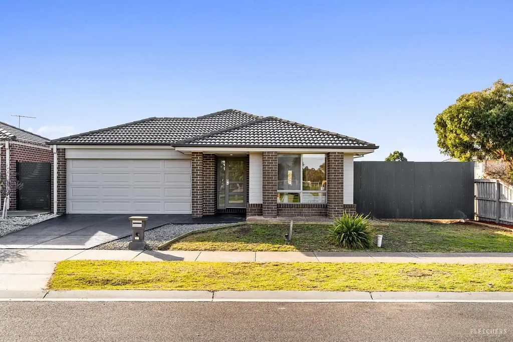 51 Waiben Crescent, Point Cook, VIC 3030