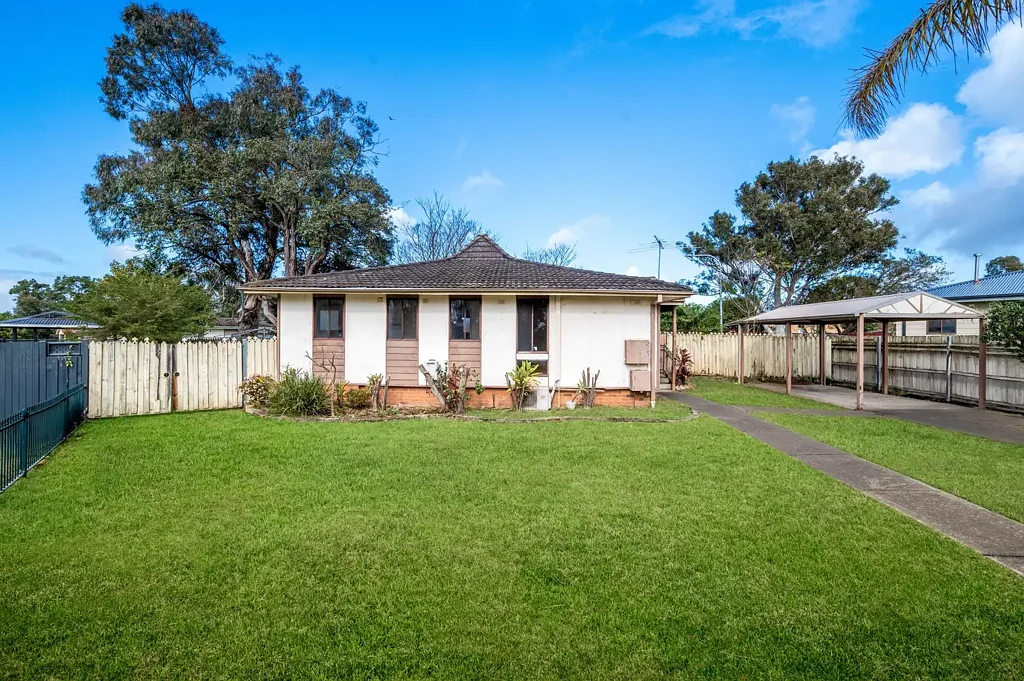 11 Atkinson Place, Airds, NSW 2560