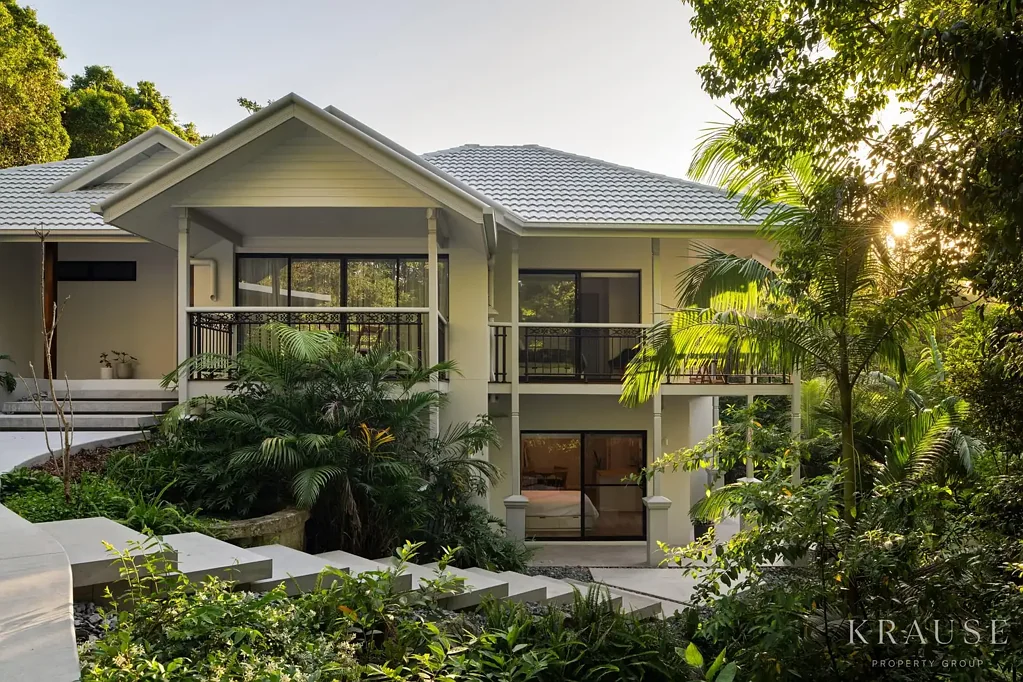 Doonan 5房  Refined Living Surrounded by Nature