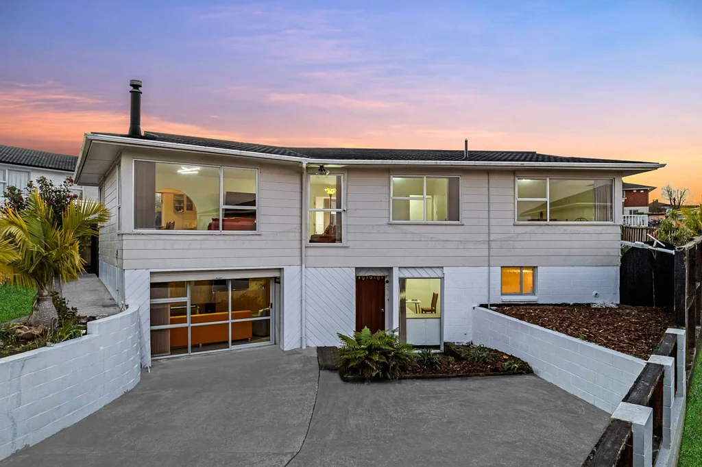 Glendene 4ਬੈੱਡਰੂਮ Freehold Income Potential on 718 sqm