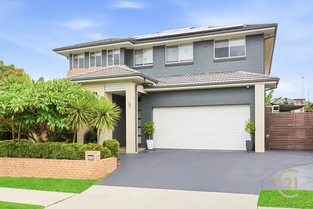 15 Peck Close, Oran Park, NSW 2570