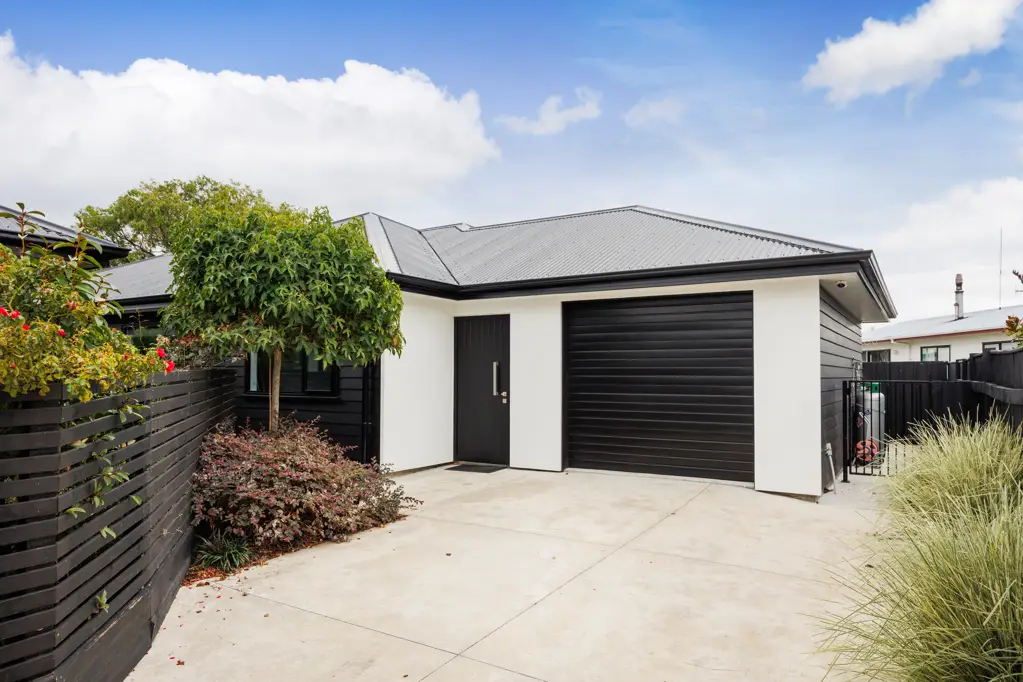 24B Roberts Line, Kelvin Grove, Palmerston North, Manawatu-Wanganui