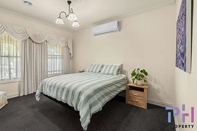 5746 Calder Highway, Kangaroo Flat, VIC 3555, 4 chambres, 2 salles de bain, House