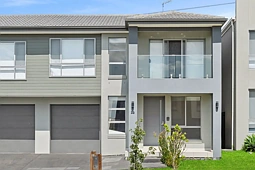 33 Myrica Avenue, Riverstone