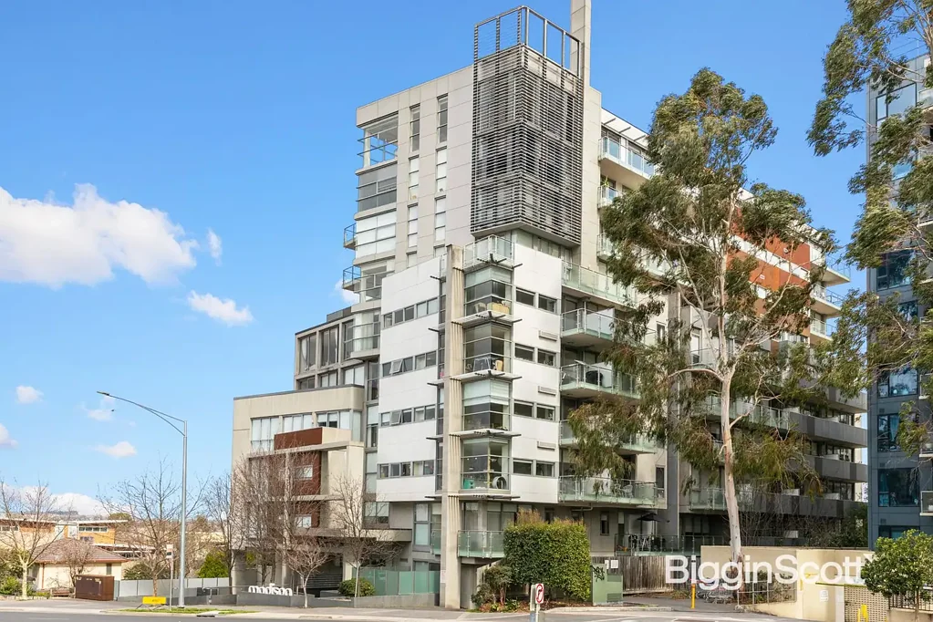 205/91-93 Tram Road, Doncaster, VIC 3108