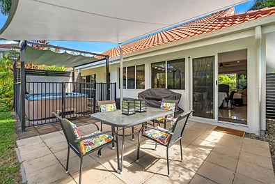 Kewarra Beach 3Zimmer STUNNING 3 BEDROOM HOME - PARADISE PALMS - KEWARRA BEACH