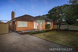 48 Ridge Drive, Avondale Heights