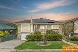27 Kathleen Street, Queanbeyan