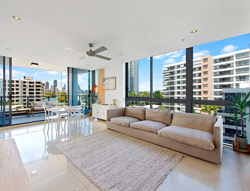 801/4 Como Crescent, Southport, QLD 4215, 2 Kuwarto, 2 Banyo, Apartment