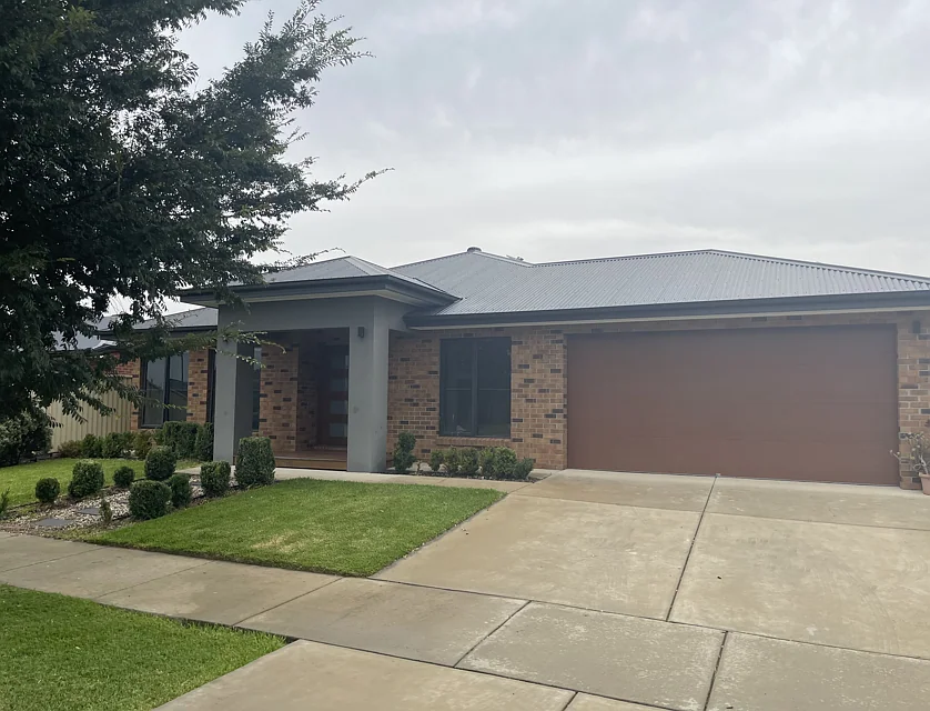 41 Mootwingee Crescent, Shepparton North, Wangaratta, 4 कमरे, 2 बाथरूम, House