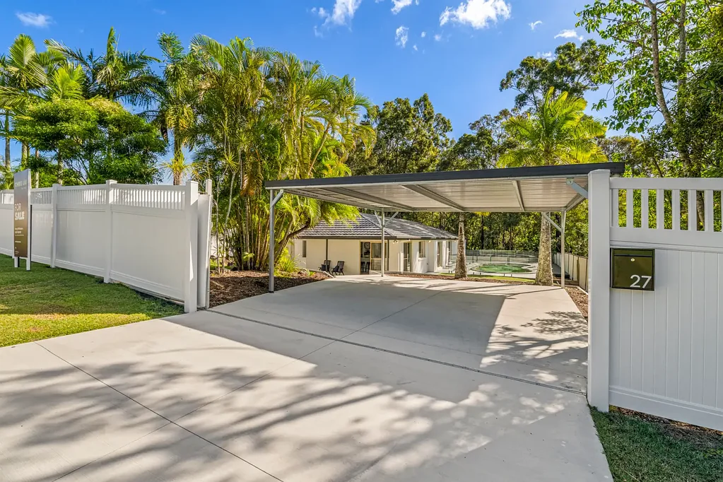 27 Gary Player Crescent, Parkwood, QLD 4214