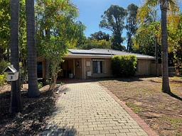 3 Portsea Court, Meadow Springs