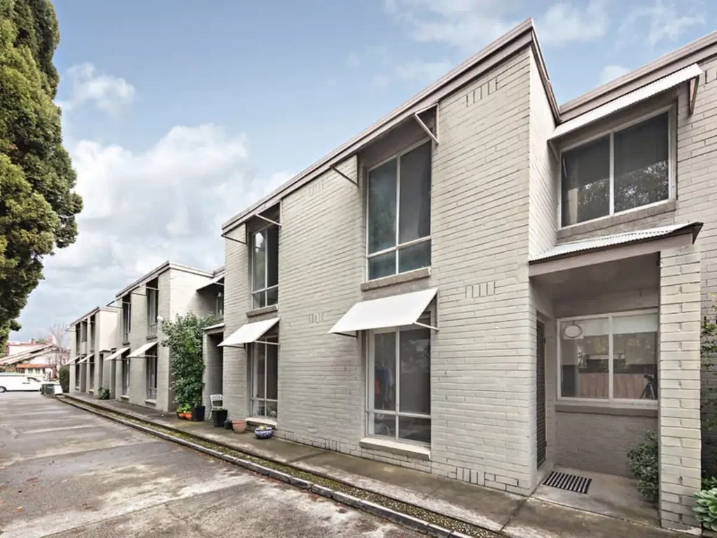 Brunswick East 1chambre – Calling All Investors, this is the one!