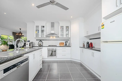 8 Goldberg Close, White Rock, QLD 4868, 4房, 2浴, House