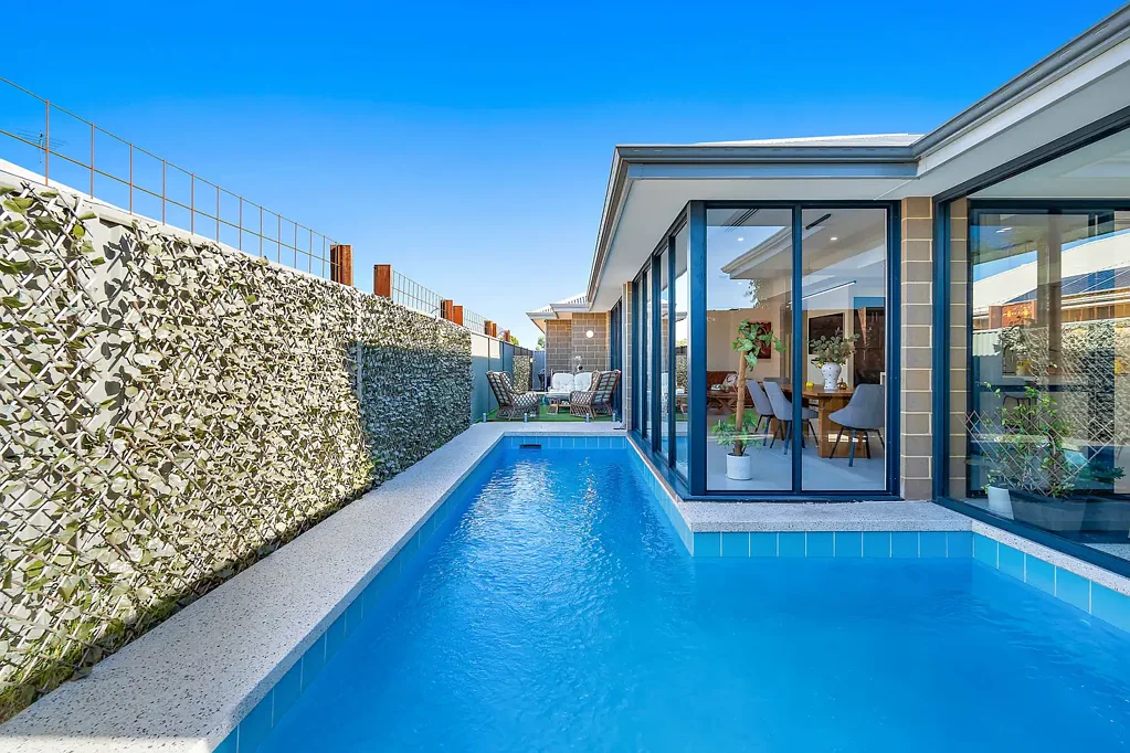 Caversham 4 Slaapkamer Premium Luxury Home in Prime Location: Sophistication & Style!